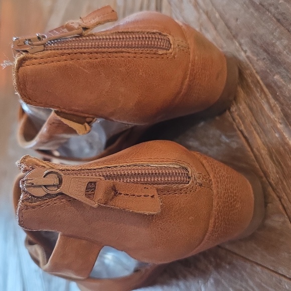 MIZ MOOZ suede strappy sandals  37, 6.5 - Picture 3 of 8